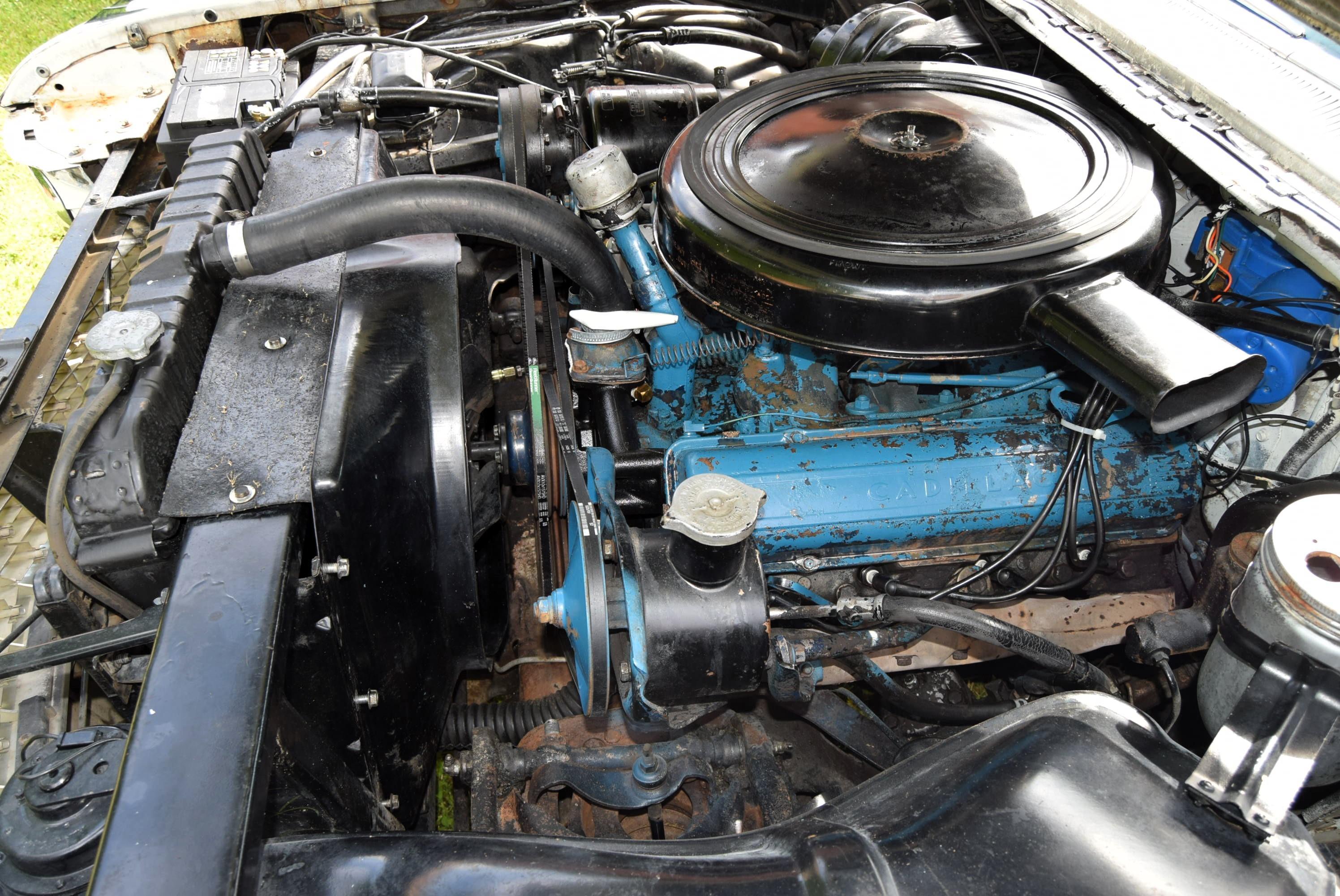 Cadillac Deville 6.4L V8 390CID