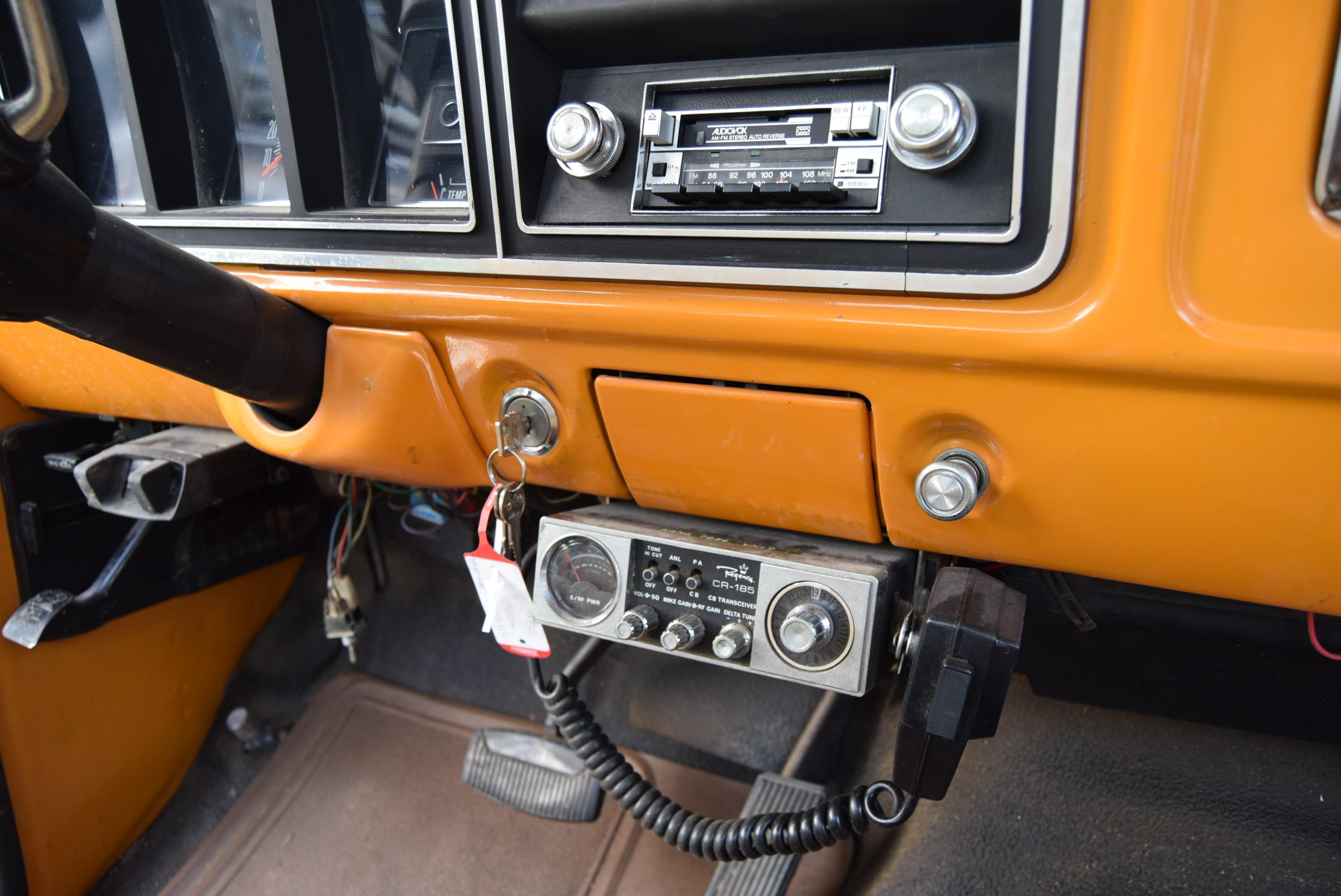 Ford F-150 6.4L V8 390CID