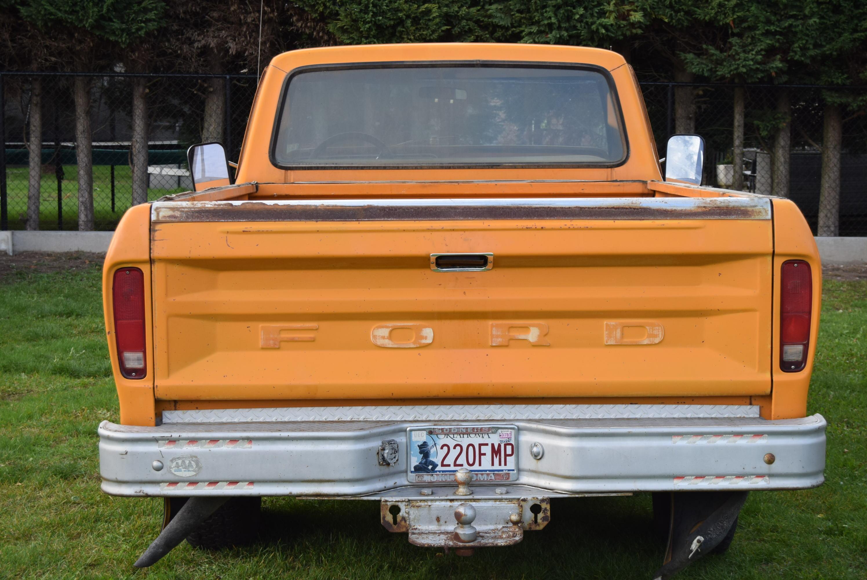 Ford F-150 6.4L V8 390CID