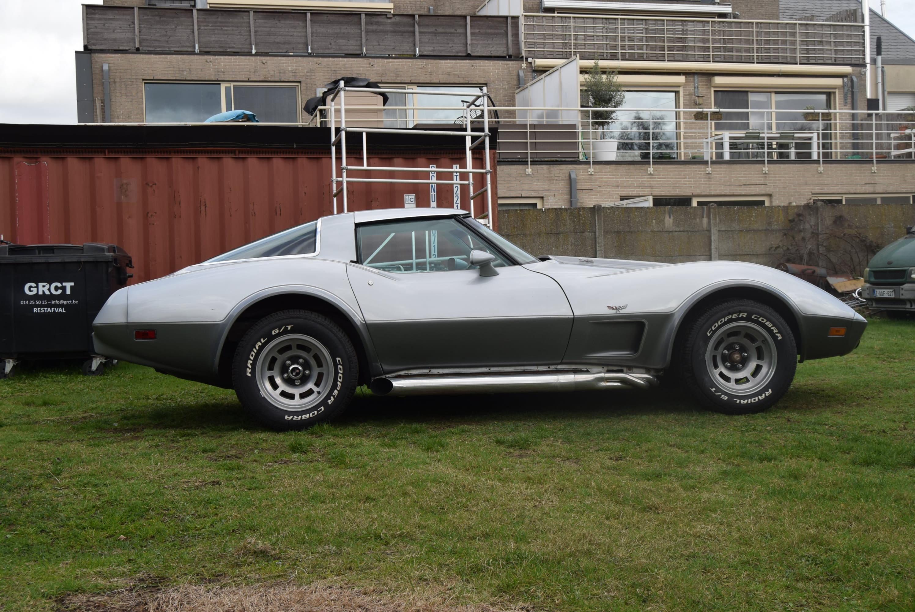 Chevrolet Corvette 5.7L V8 350CU