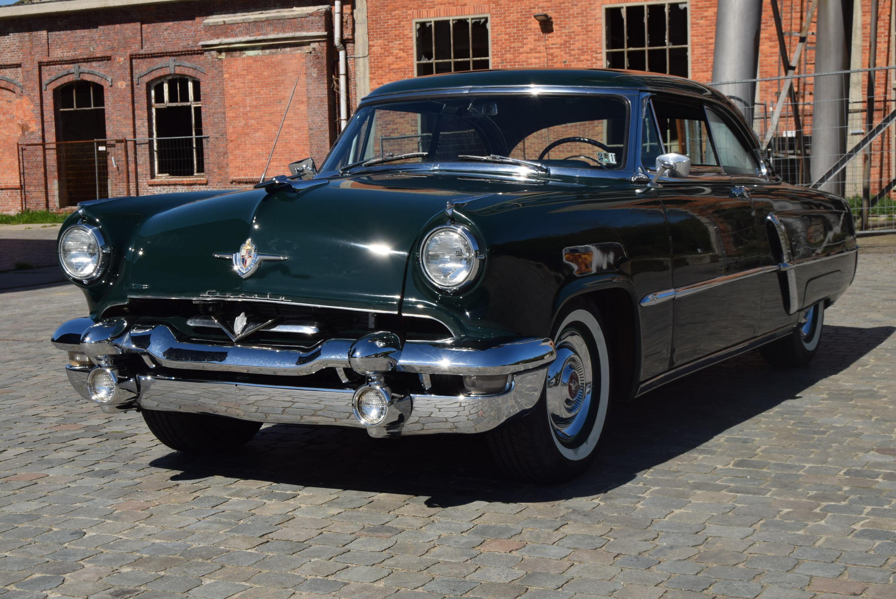 Lincoln Capri 5.2L V8 Automatic