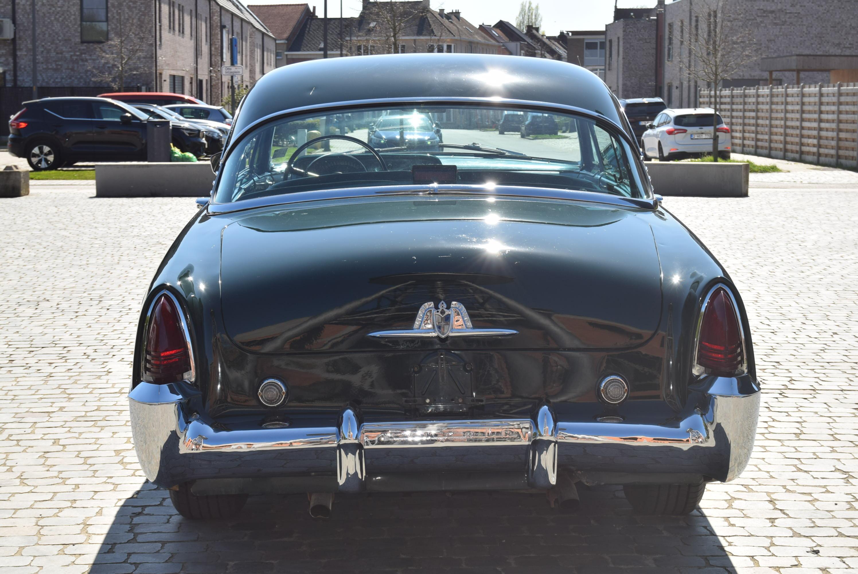 Lincoln Capri 5.2L V8 Automatic