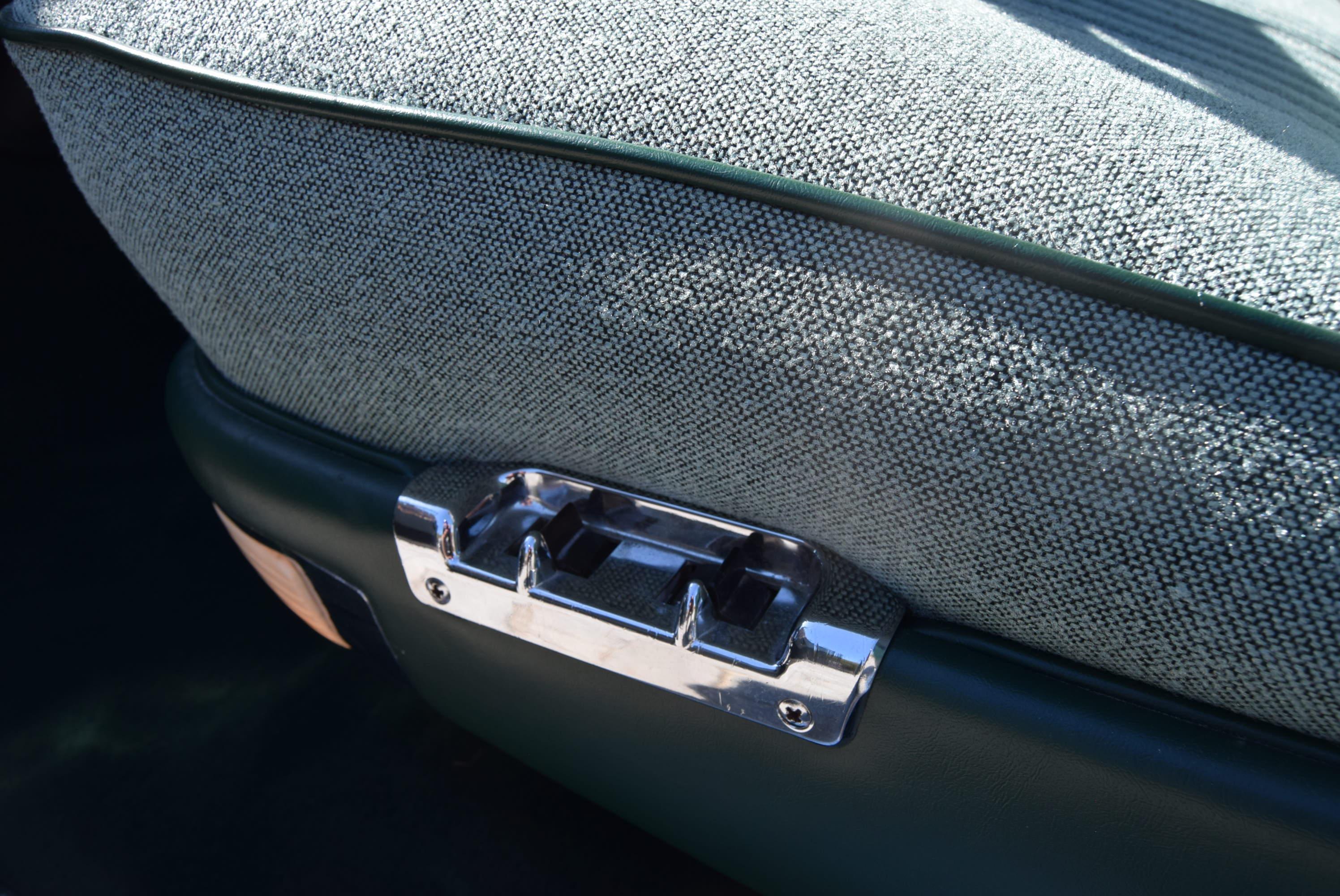 Lincoln Capri 5.2L V8 Automatic