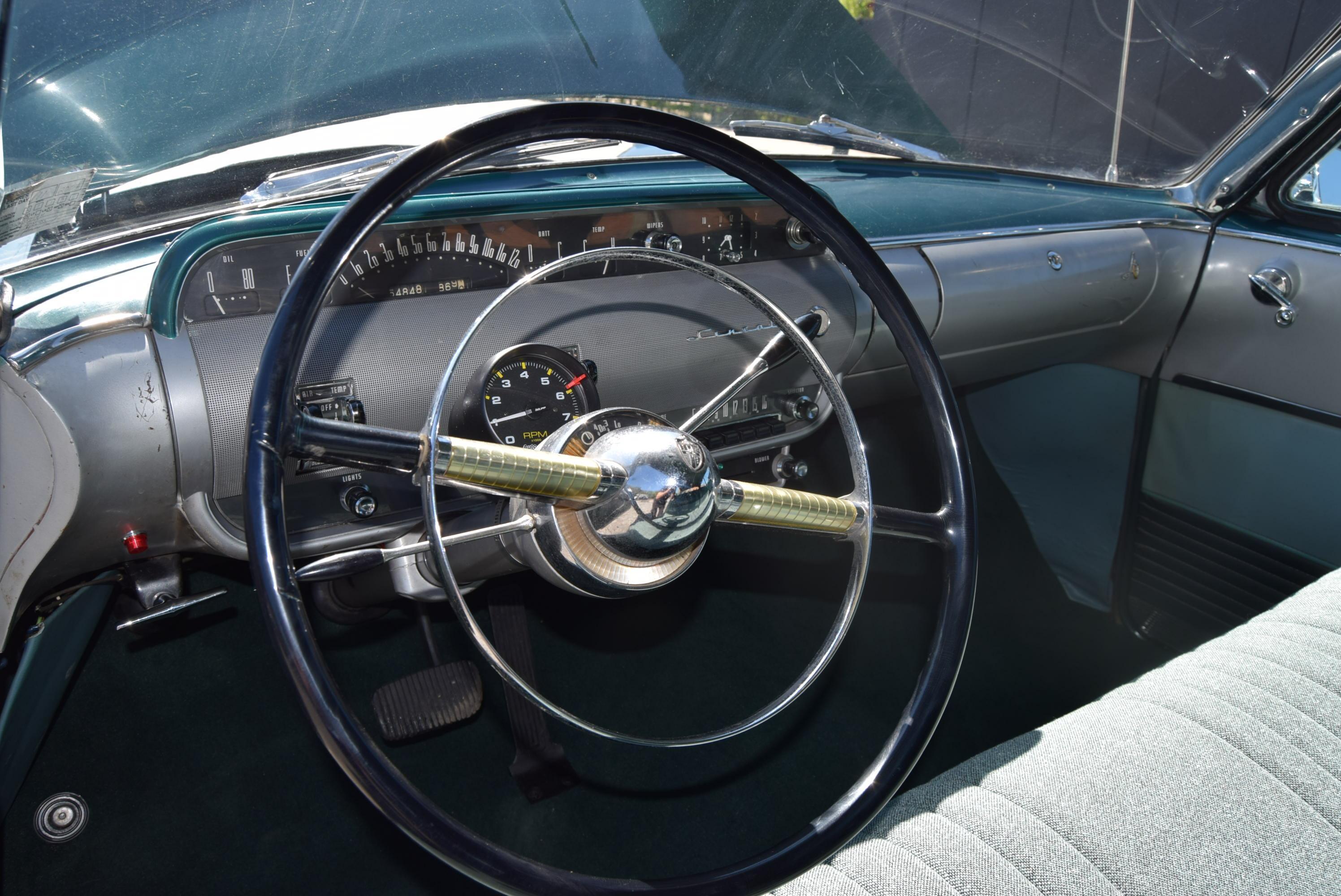 Lincoln Capri 5.2L V8 Automatic