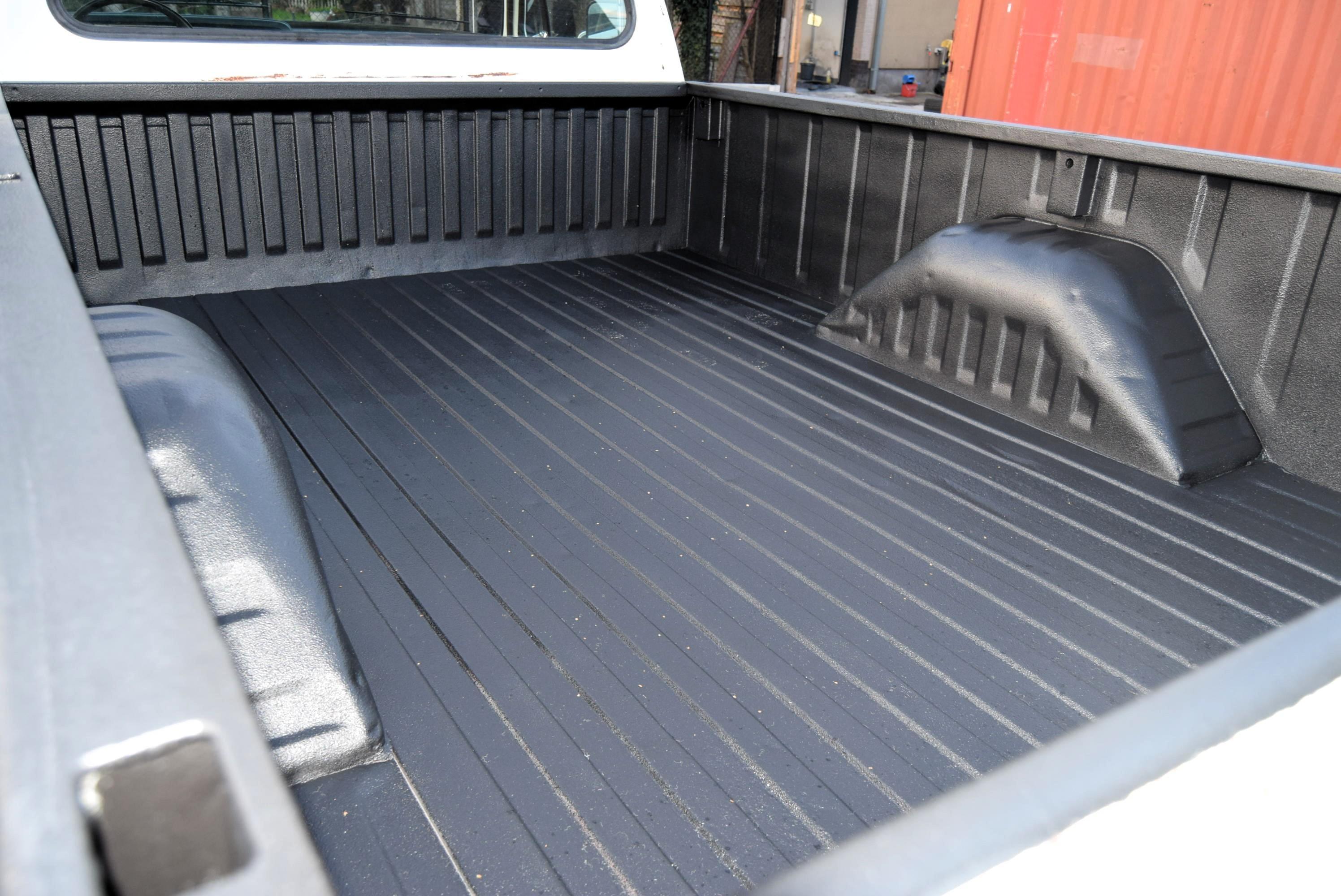Dodge Ram 5.9L V8 360CID 