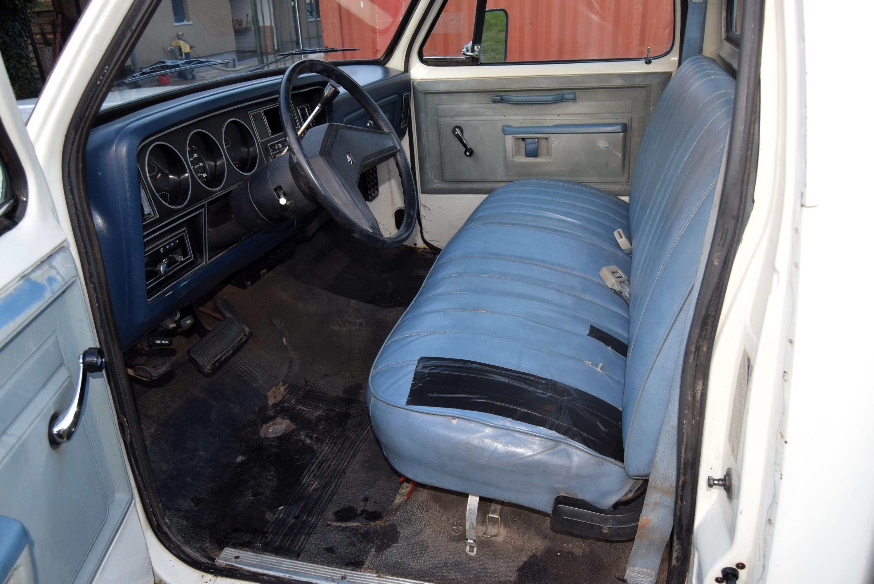 Dodge Ram 5.9L V8 360CID 